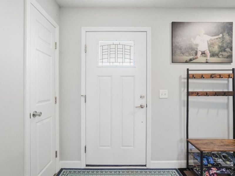 5211 Spechtview Drive, Green Township, OH 45248 Photo 7