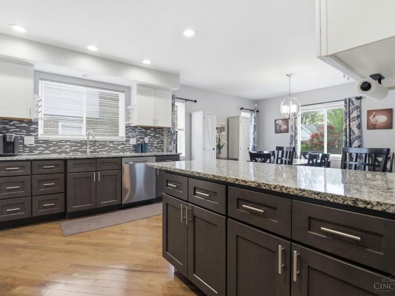 1844 Greenbriar Place, Cincinnati, OH 45237 Photo 16