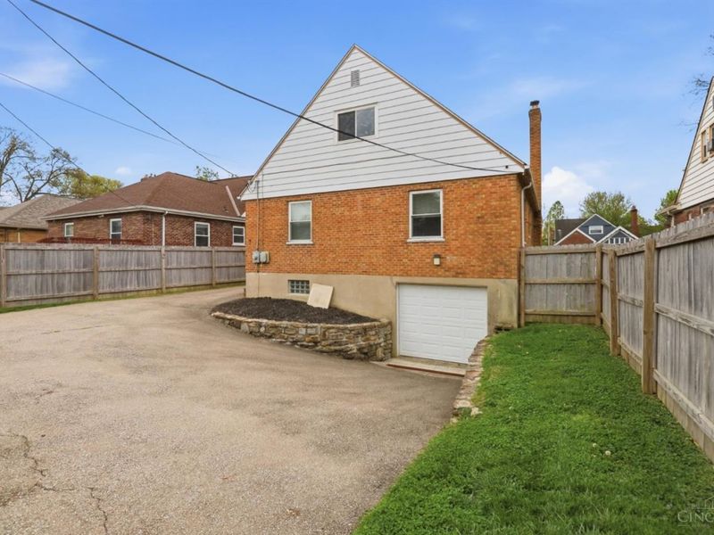 1844 Greenbriar Place, Cincinnati, OH 45237 Photo 49