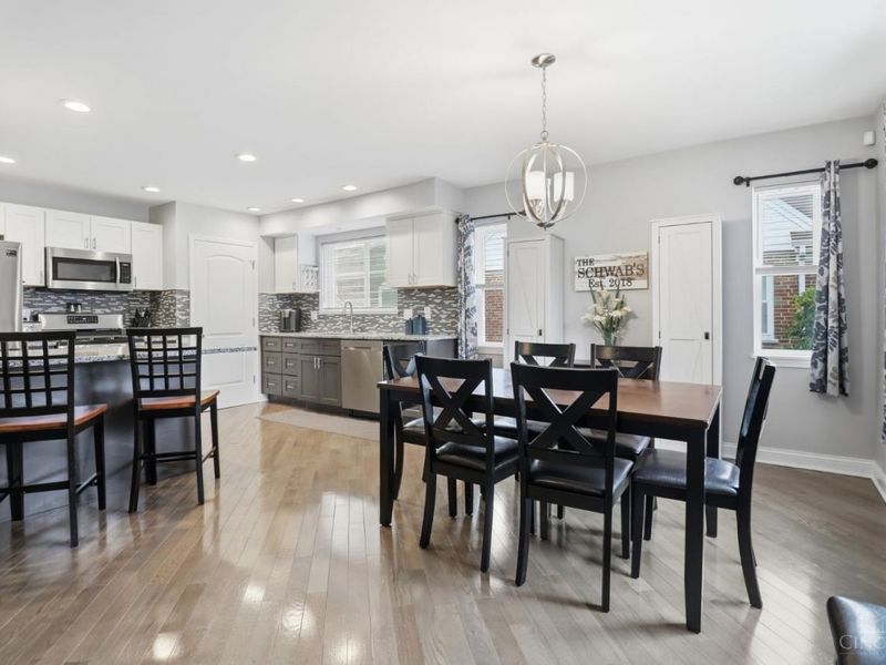 1844 Greenbriar Place, Cincinnati, OH 45237 Photo 8