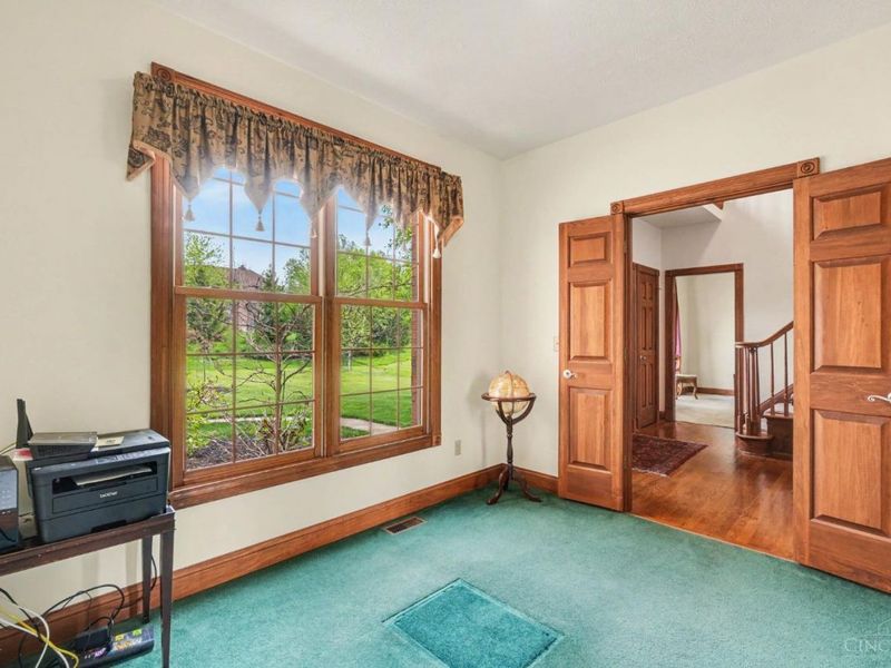 6291 Ashbourne Place, Green Township, OH 45233 Photo 3