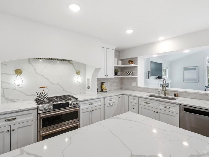 6580 Minnewaukan Drive, Madeira, OH 45243 Photo 10