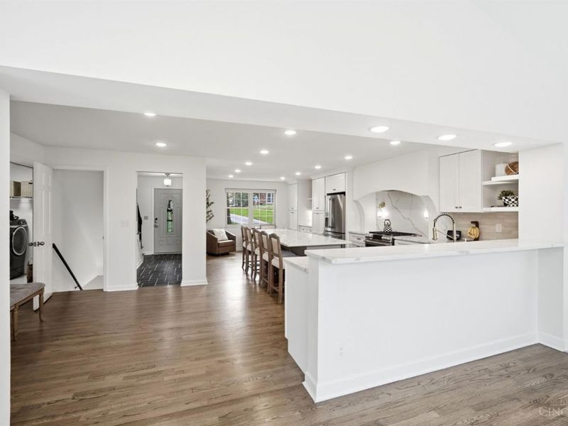 6580 Minnewaukan Drive, Madeira, OH 45243 Photo 14