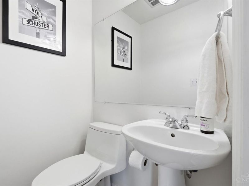 6580 Minnewaukan Drive, Madeira, OH 45243 Photo 28