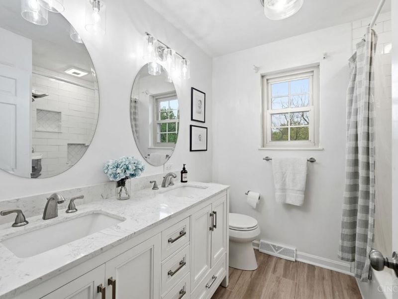 6580 Minnewaukan Drive, Madeira, OH 45243 Photo 39