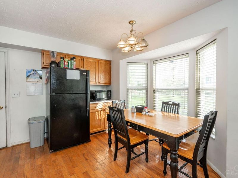 910 Hamlin Drive, Hamilton Twp, OH 45039 Photo 16