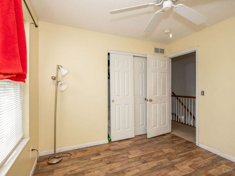 910 Hamlin Drive, Hamilton Twp, OH 45039 Photo 22