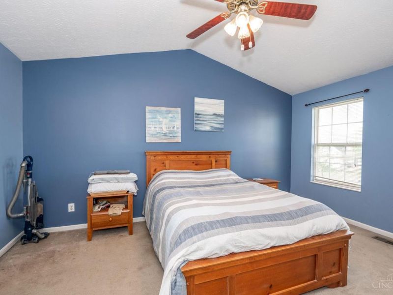 910 Hamlin Drive, Hamilton Twp, OH 45039 Photo 32