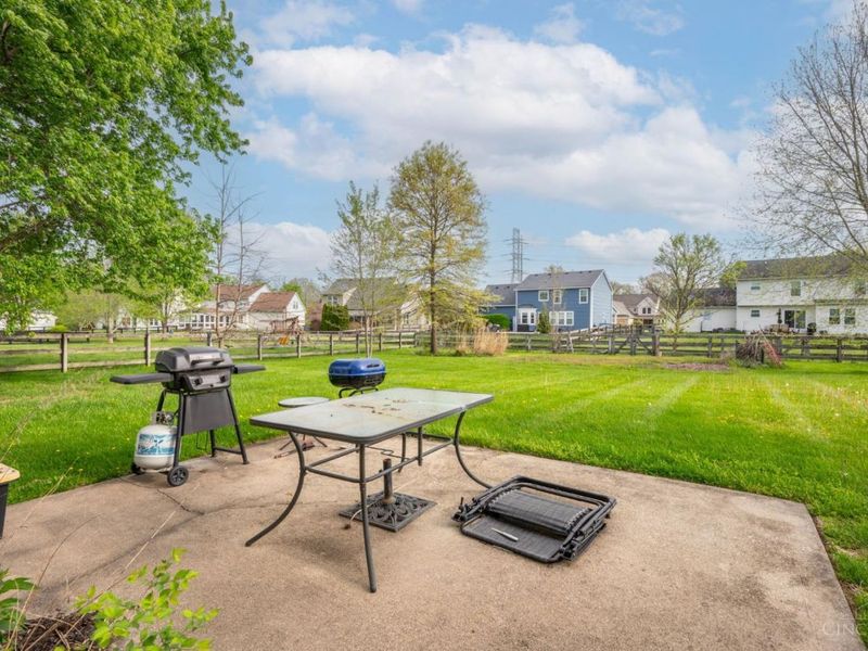 910 Hamlin Drive, Hamilton Twp, OH 45039 Photo 39