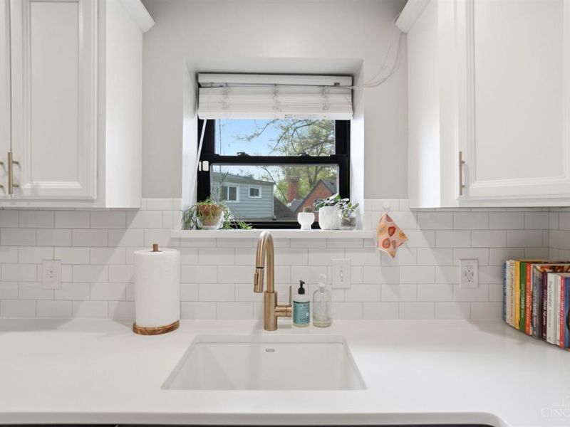 3239 Ashwood Drive, Cincinnati, OH 45213 Photo 20