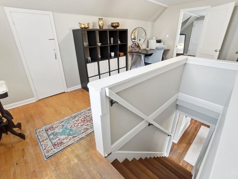 3239 Ashwood Drive, Cincinnati, OH 45213 Photo 30