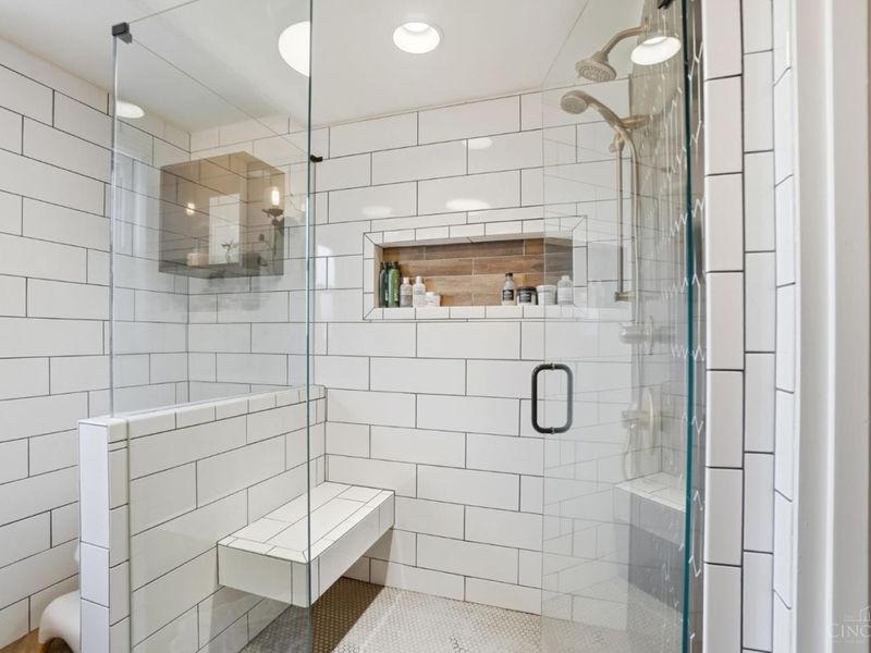 3239 Ashwood Drive, Cincinnati, OH 45213 Photo 41