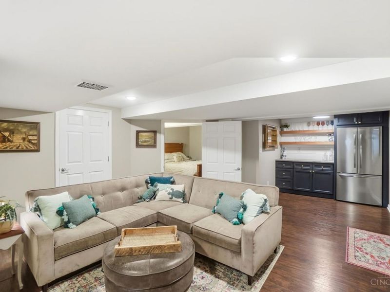 3239 Ashwood Drive, Cincinnati, OH 45213 Photo 46