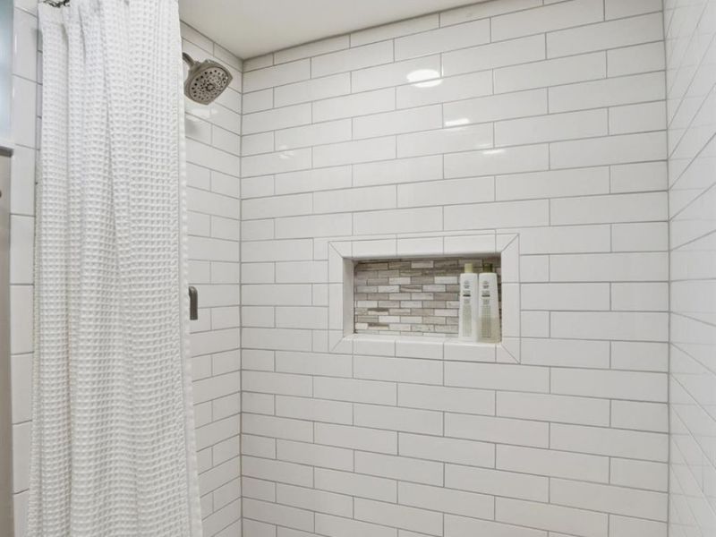 3239 Ashwood Drive, Cincinnati, OH 45213 Photo 56