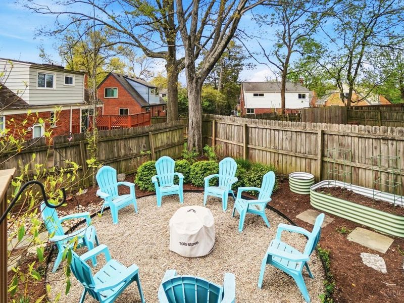 3239 Ashwood Drive, Cincinnati, OH 45213 Photo 62