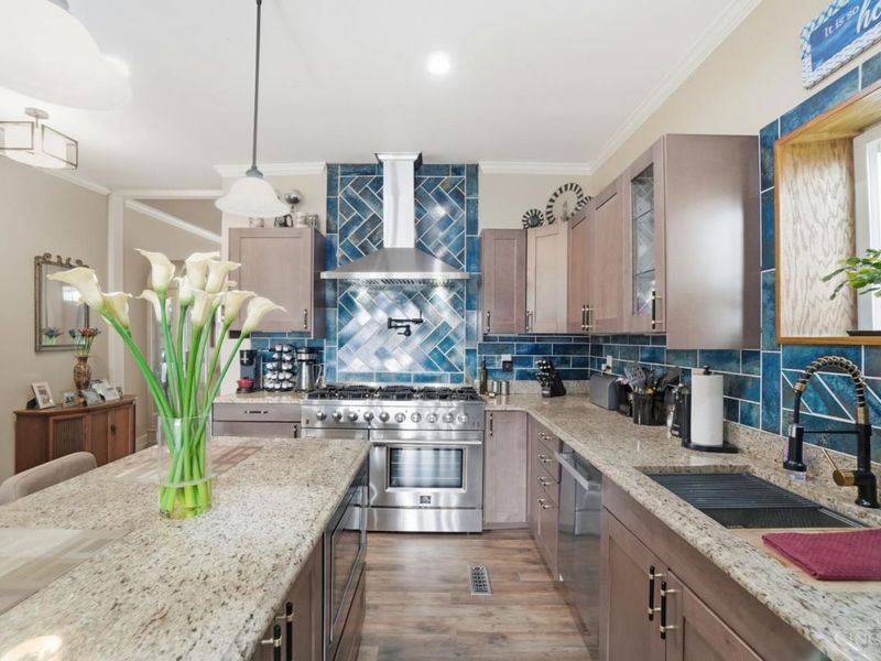 1221 Martin Drive, Cincinnati, OH 45202 Photo 14