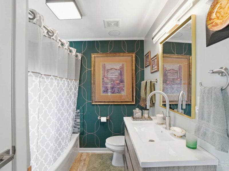 1221 Martin Drive, Cincinnati, OH 45202 Photo 21