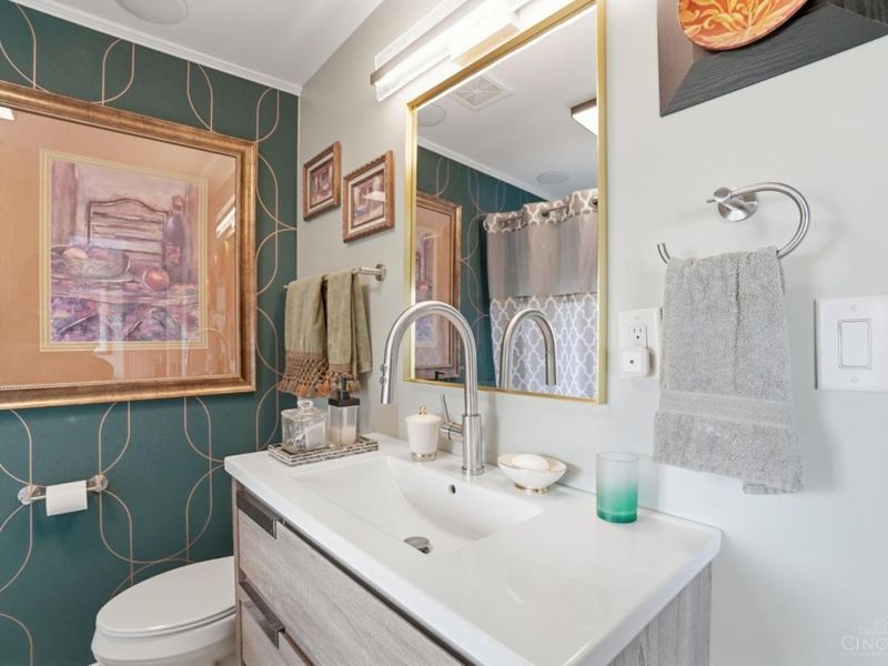 1221 Martin Drive, Cincinnati, OH 45202 Photo 23