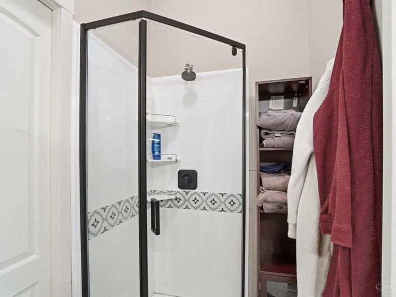 1221 Martin Drive, Cincinnati, OH 45202 Photo 33