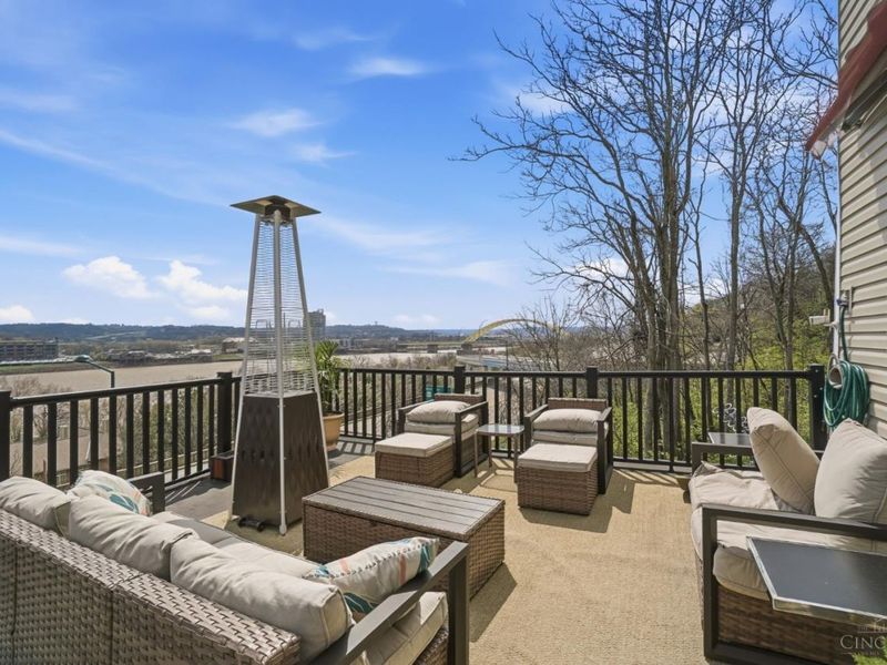 1221 Martin Drive, Cincinnati, OH 45202 Photo 42