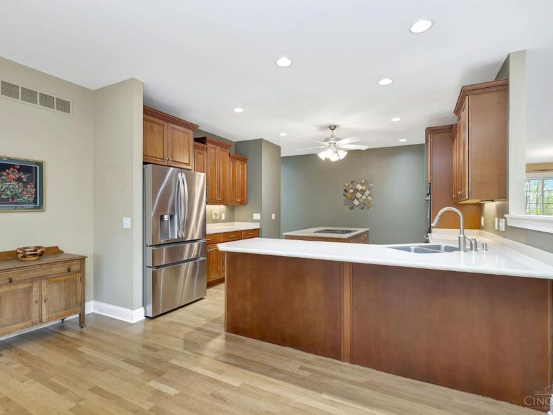 9959 Thoroughbred Lane, Springfield Twp., OH 45231 Photo 13