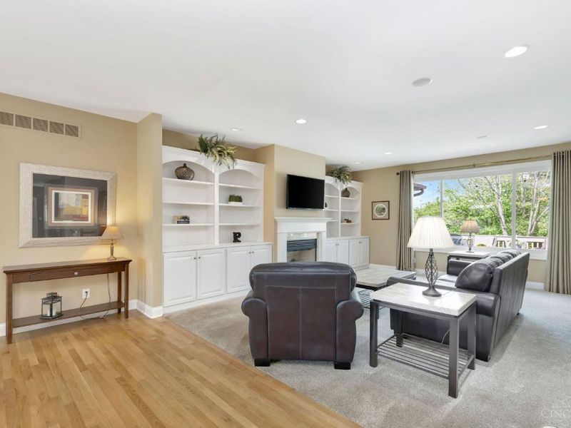 9959 Thoroughbred Lane, Springfield Twp., OH 45231 Photo 8