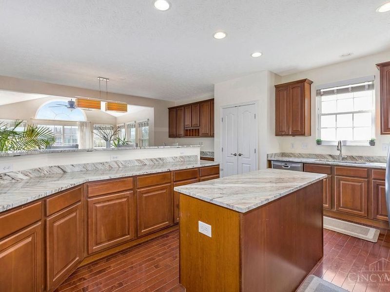 8060 Vegas Circle, West Chester, OH 45069 Photo 12