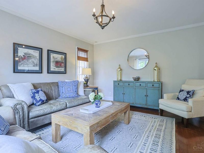 6828 Mt Vernon Avenue, Mariemont, OH 45227 Photo 10