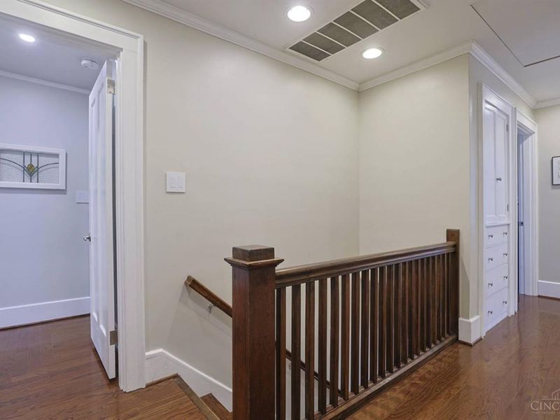 6828 Mt Vernon Avenue, Mariemont, OH 45227 Photo 35