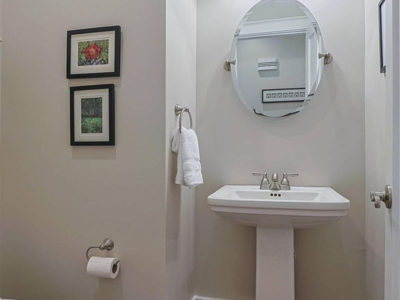 6828 Mt Vernon Avenue, Mariemont, OH 45227 Photo 54