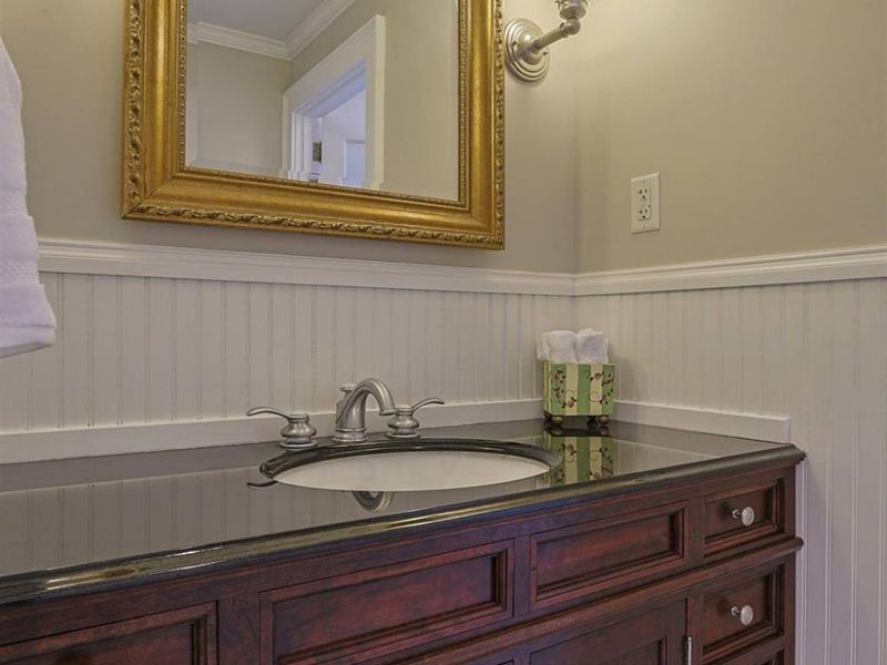 6828 Mt Vernon Avenue, Mariemont, OH 45227 Photo 55