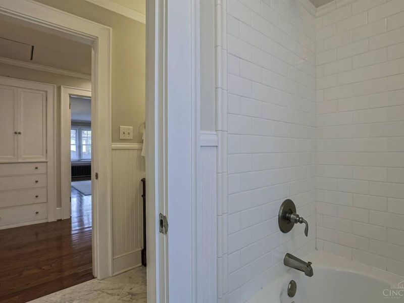 6828 Mt Vernon Avenue, Mariemont, OH 45227 Photo 56