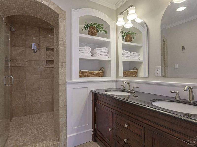 6828 Mt Vernon Avenue, Mariemont, OH 45227 Photo 57