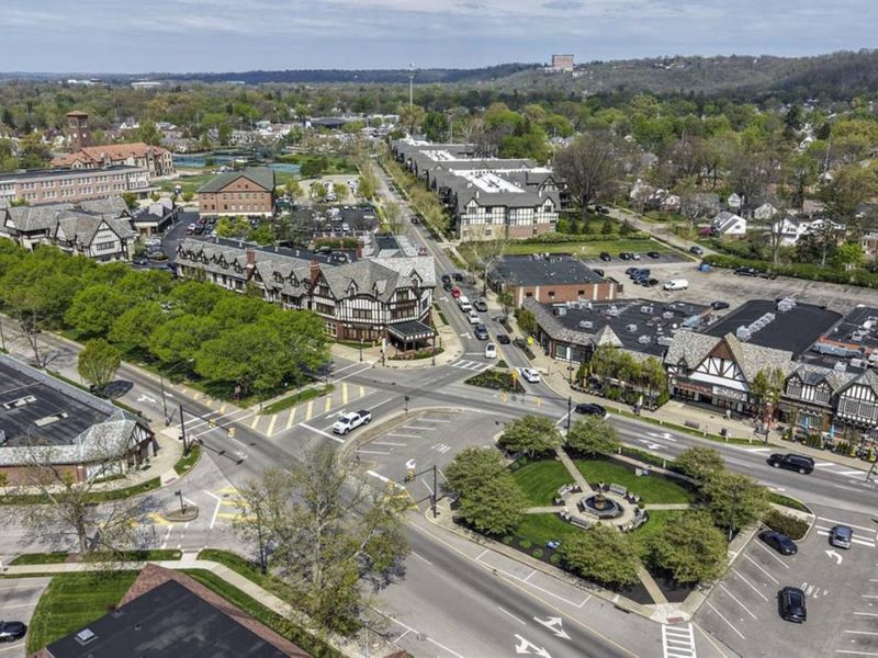 6828 Mt Vernon Avenue, Mariemont, OH 45227 Photo 89