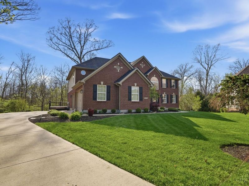 7259 Maple Leaf Court, Liberty Township, OH 45044 Photo 2