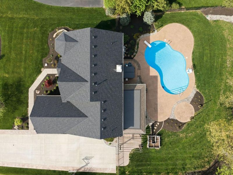 4902 Colt Lane, Mason, OH 45040 Photo 2