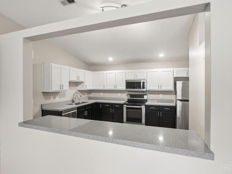 3675 W Galbraith Road, Unit 16, Cincinnati, OH 45247 Photo 14