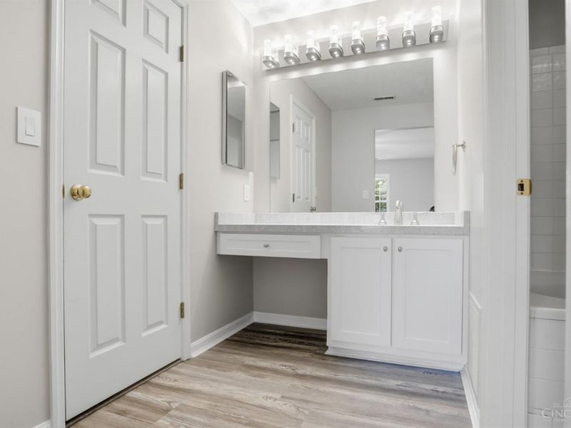 3675 W Galbraith Road, Unit 16, Cincinnati, OH 45247 Photo 24