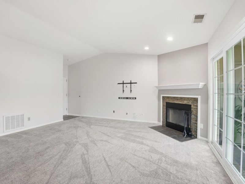 3675 W Galbraith Road, Unit 16, Cincinnati, OH 45247 Photo 8