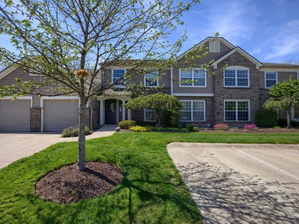 5884 Stonebridge Circle, Unit 101, Miami Twp, OH 45150