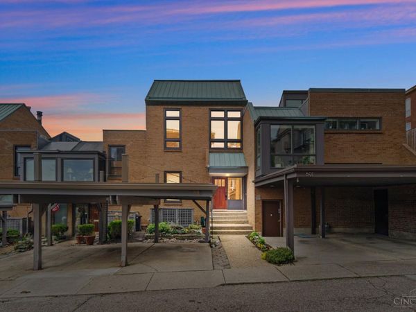 899 Riverview Place, Cincinnati, OH 45202