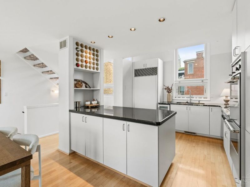 899 Riverview Place, Cincinnati, OH 45202 Photo 11