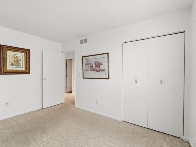 899 Riverview Place, Cincinnati, OH 45202 Photo 24