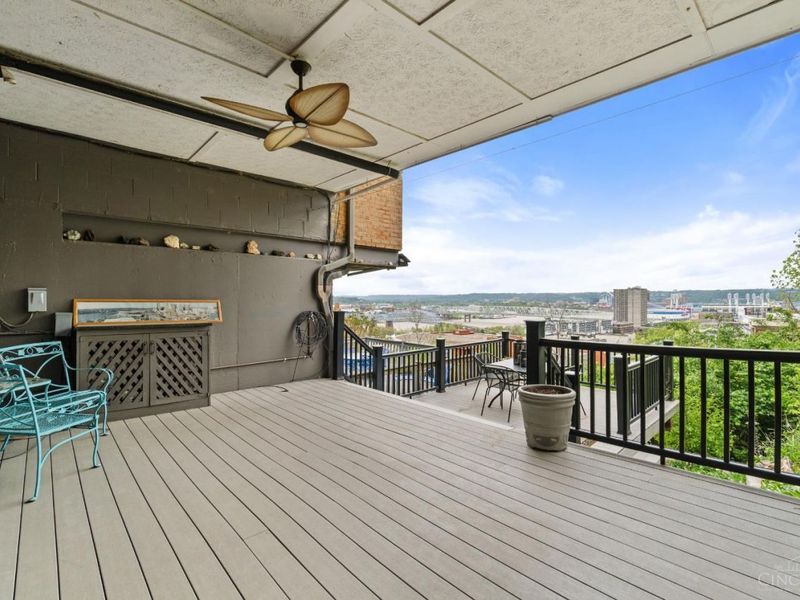 899 Riverview Place, Cincinnati, OH 45202 Photo 28