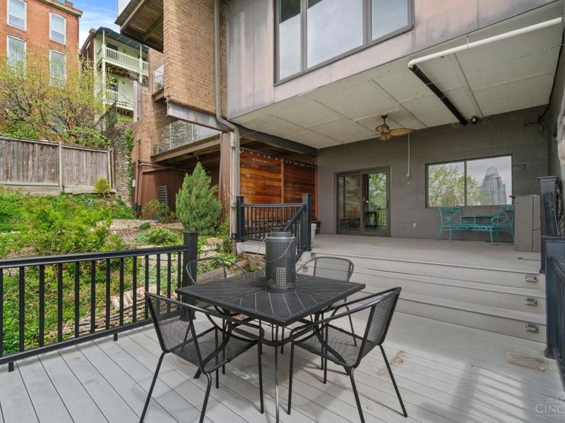 899 Riverview Place, Cincinnati, OH 45202 Photo 29