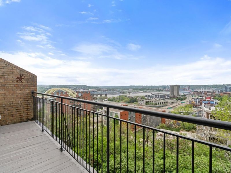 899 Riverview Place, Cincinnati, OH 45202 Photo 31