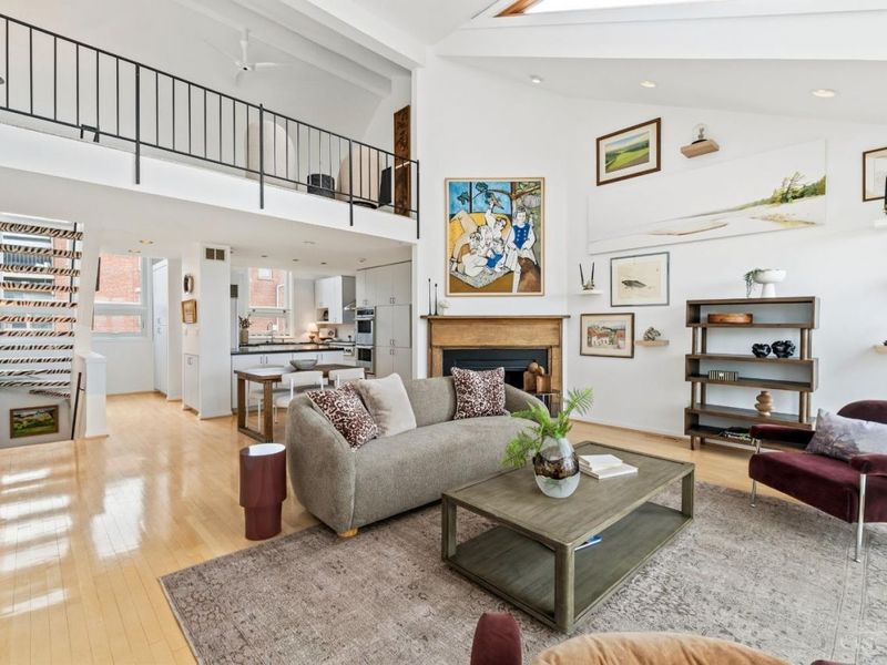 899 Riverview Place, Cincinnati, OH 45202 Photo 5