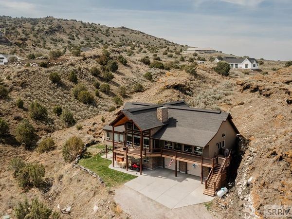 3979 Hangman's Loop, MENAN, ID 83434