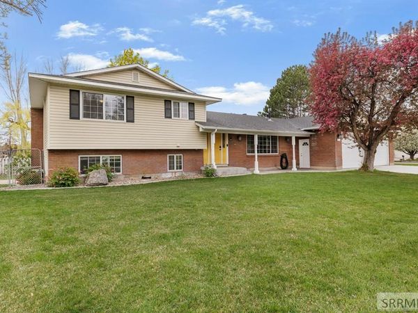 3920 Georgia Lane, AMMON, ID 83406