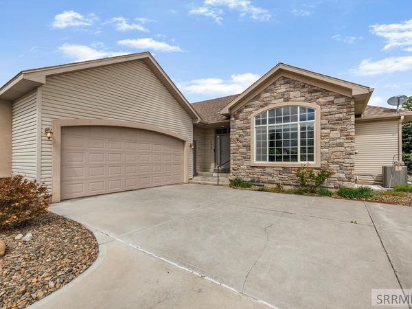 296 Tapitio Drive, IDAHO FALLS, ID 83401